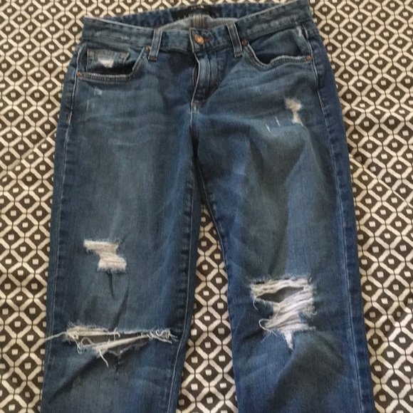 Joe’s Jeans - Super Distressed - Picture 4 of 7